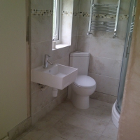 0032 en-suite shower room